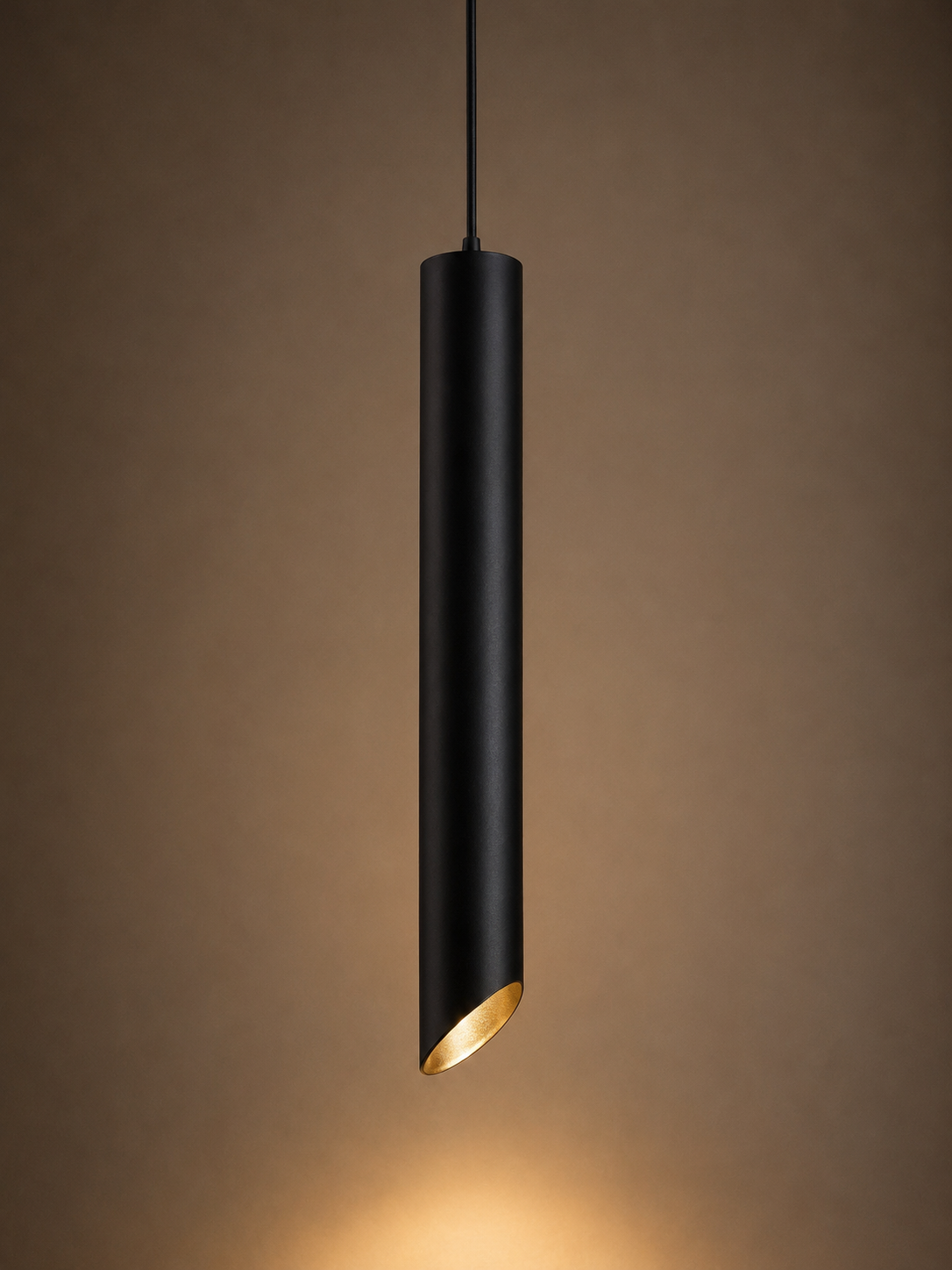 Axis Noir Pendant