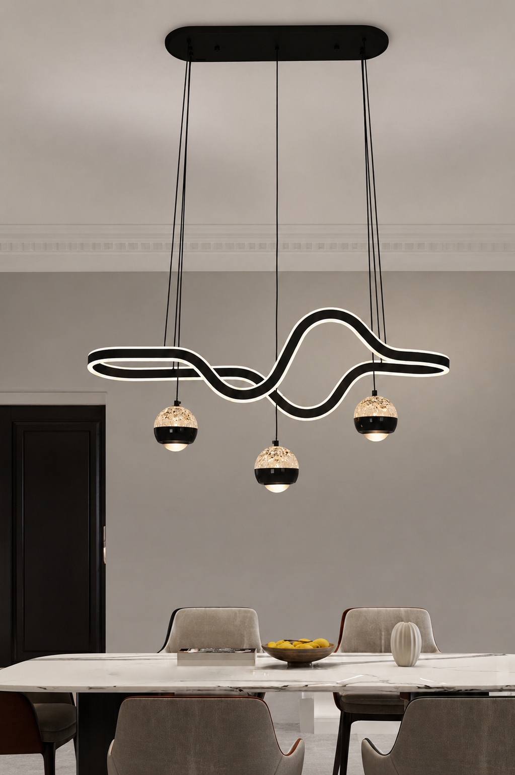 Luminous Curve Pendant